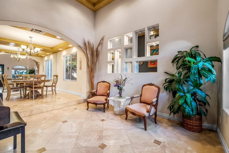 The Shangri-La of La Jolla House in La Jolla