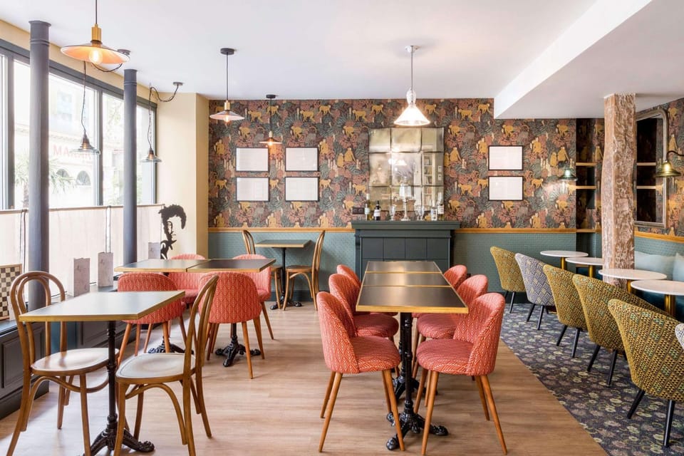 Restaurant/places to eat, Lobby or reception, Dining area, On site, Breakfast