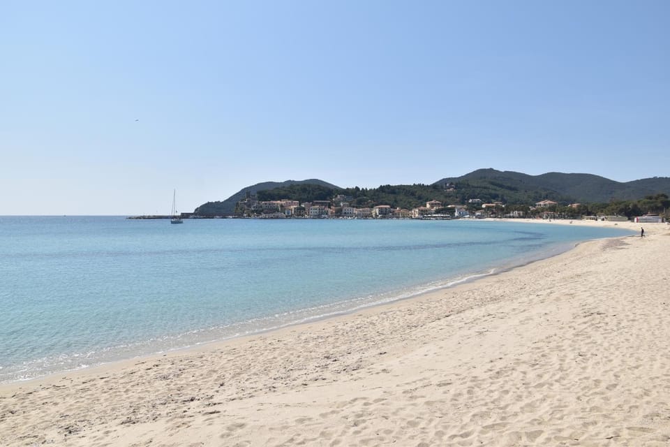 Nearby landmark, Beach