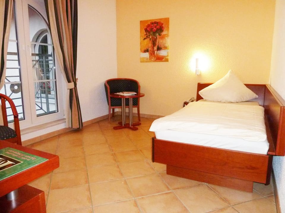 Hostellerie Bacher Hotel in Saarland, 66, Germany