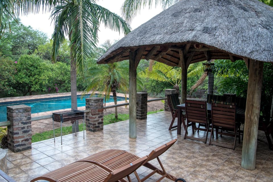 Patio, Natural landscape, Garden
