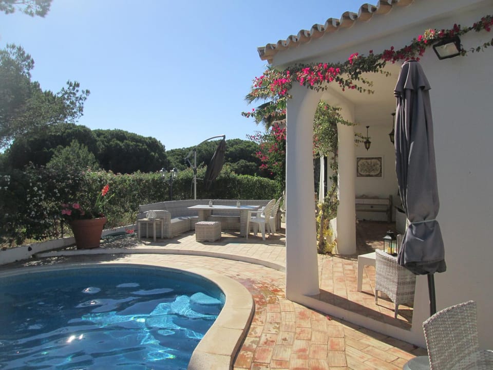 Garden view, Pool view