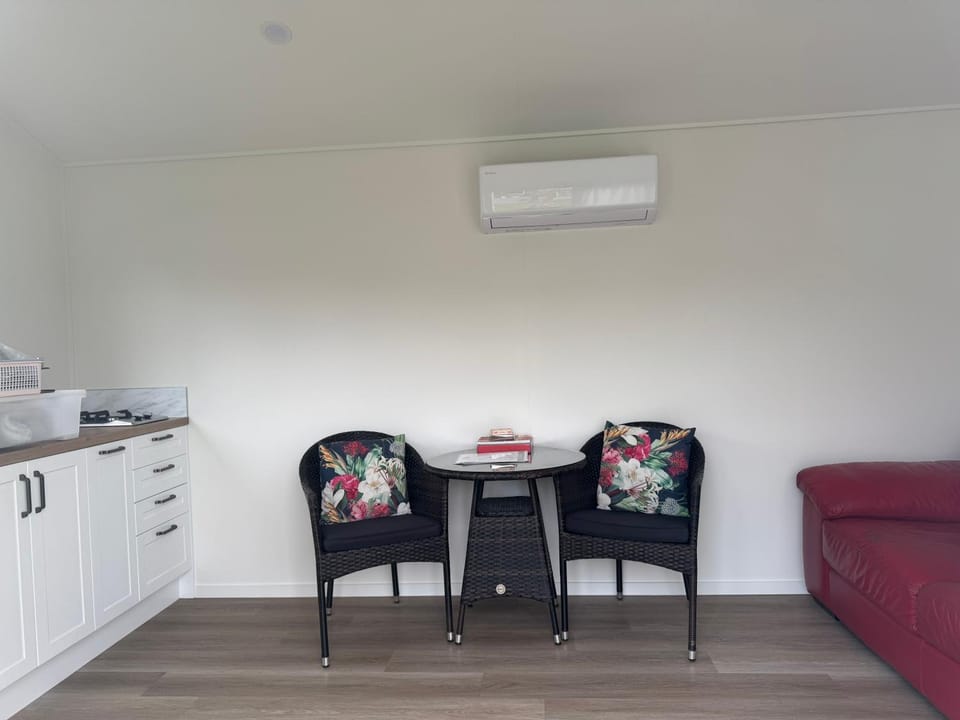 Newlands Bed and Breakfast Bed and Breakfast in Canterbury