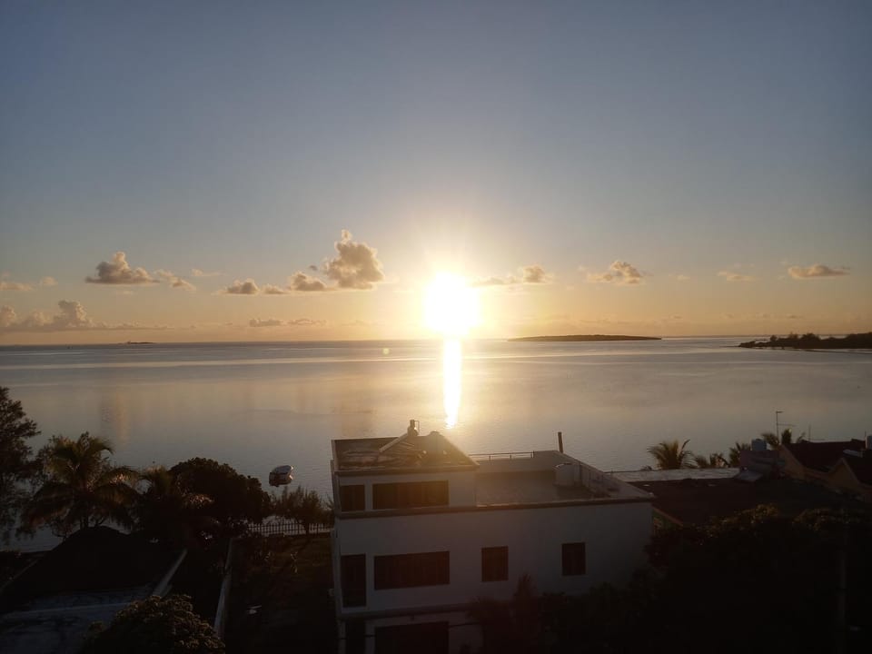 Balcony/Terrace, Sea view, Sunrise