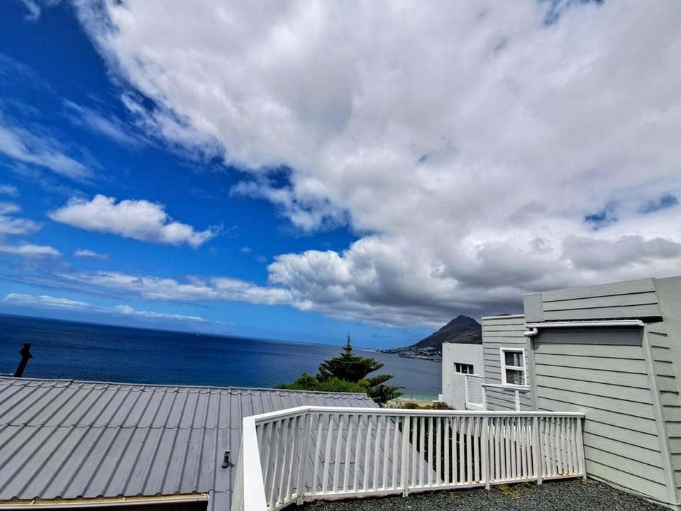 Property building, Sea view