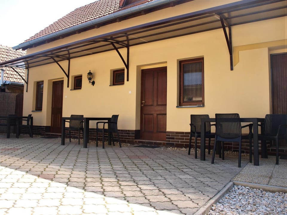 Property building, Balcony/Terrace