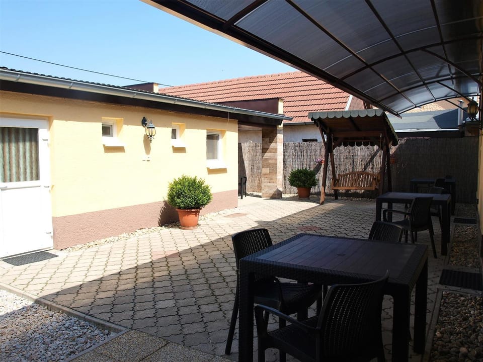 Property building, Balcony/Terrace