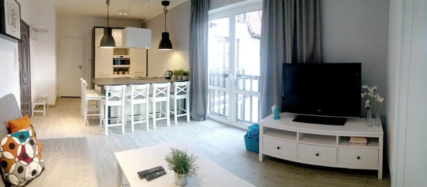 Balcony/Terrace, Living room, Photo of the whole room, Seating area, Dining area
