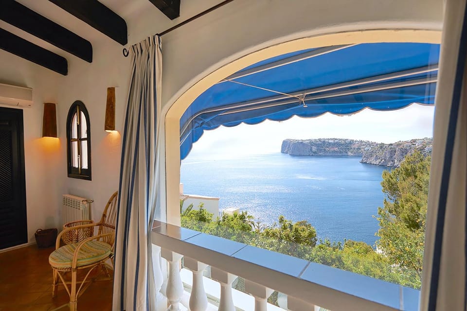 Bedroom, Sea view