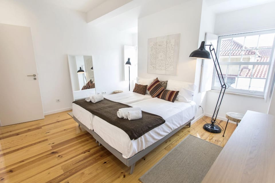 Bed, Decorative detail, Bedroom