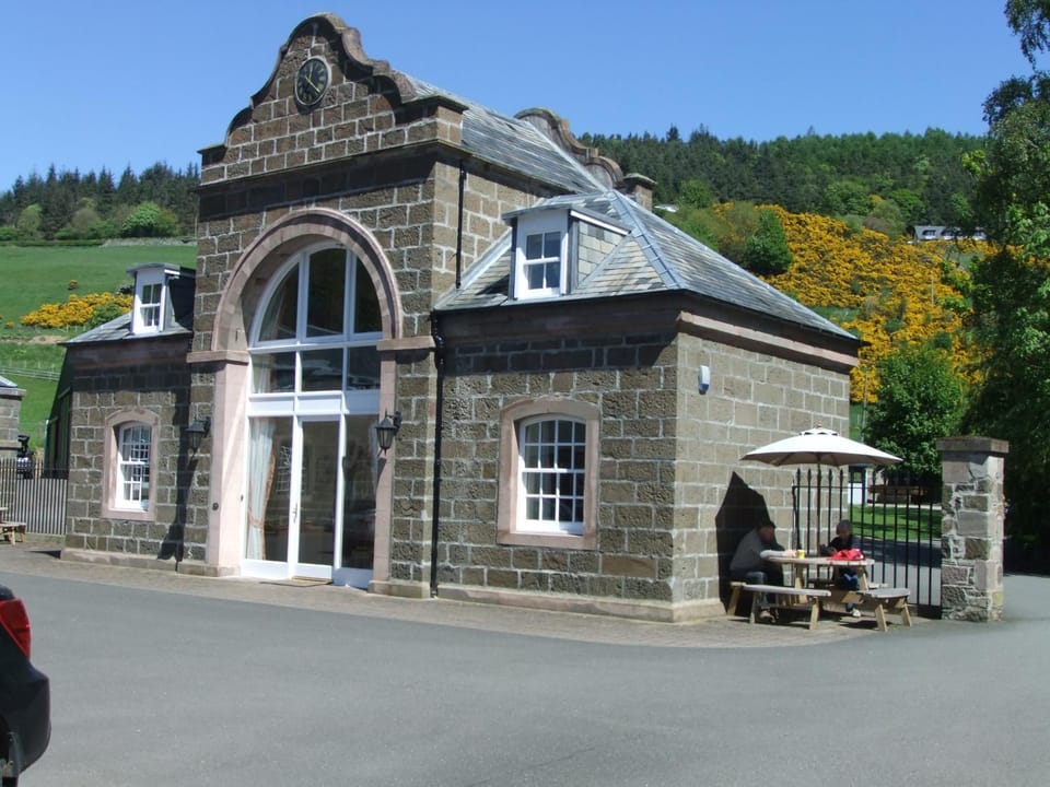 Property building, Balcony/Terrace