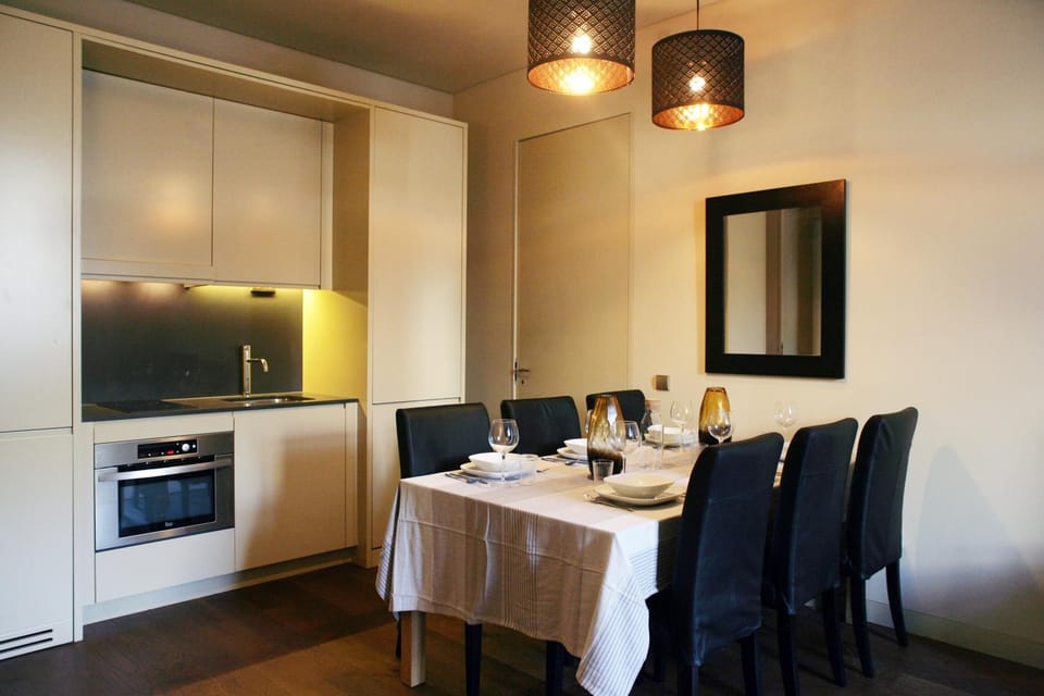 Mercado da Ribeira 5 Stars Apartment Apartment in Lisbon