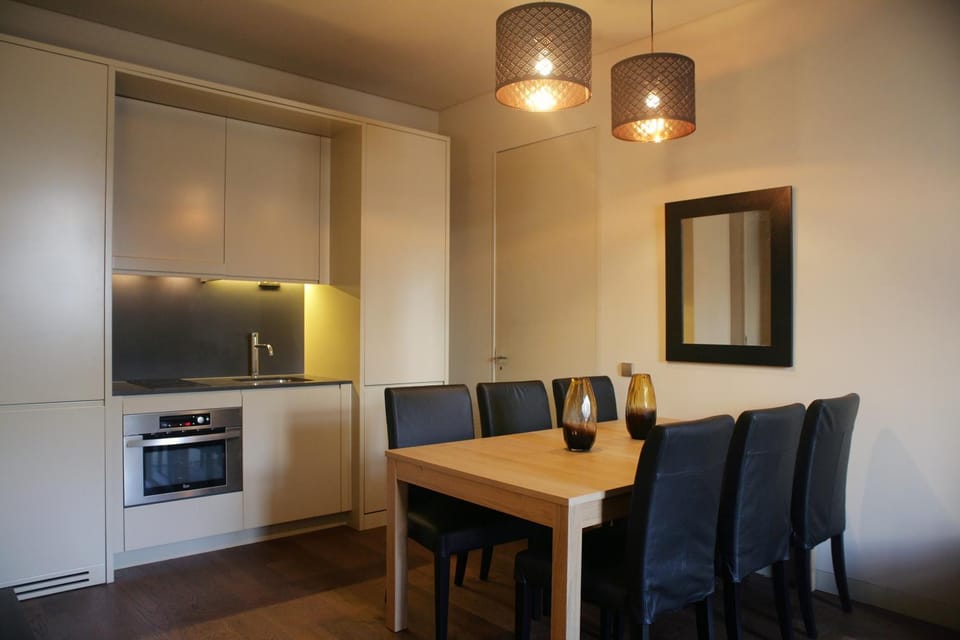Mercado da Ribeira 5 Stars Apartment Apartment in Lisbon