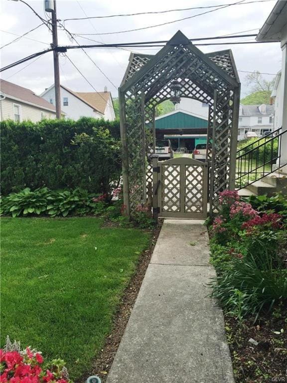 Facade/entrance, Garden