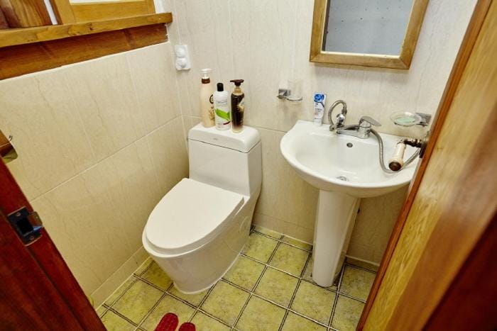 Toilet