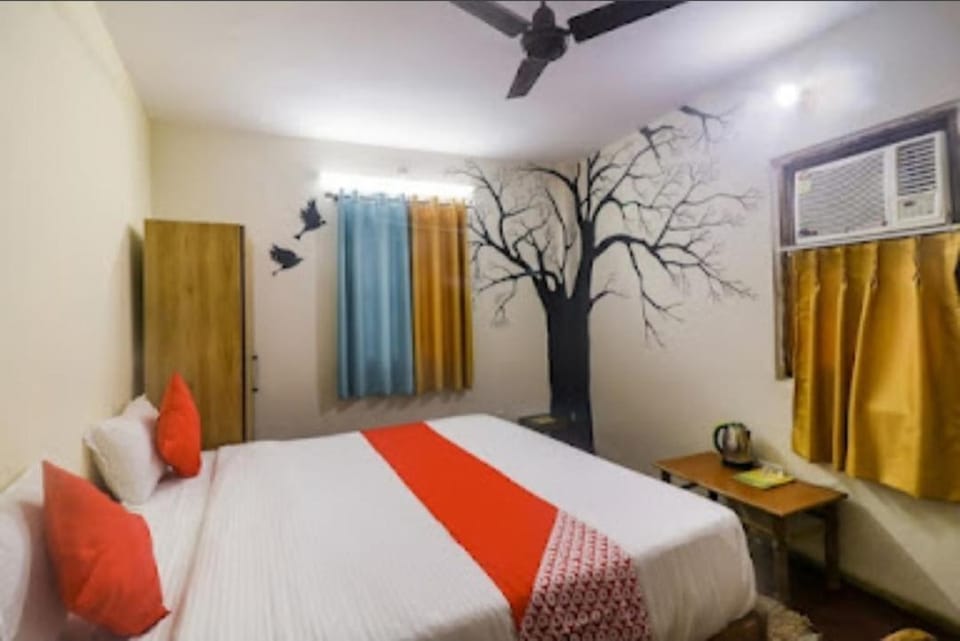 Om Shanthi paying guest house Hostel in Varanasi