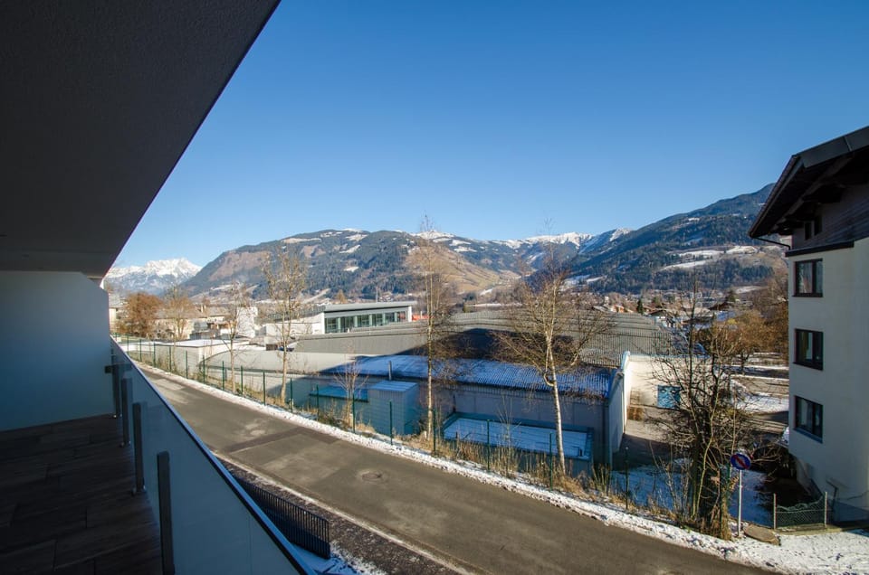 Lake view, Mountain view