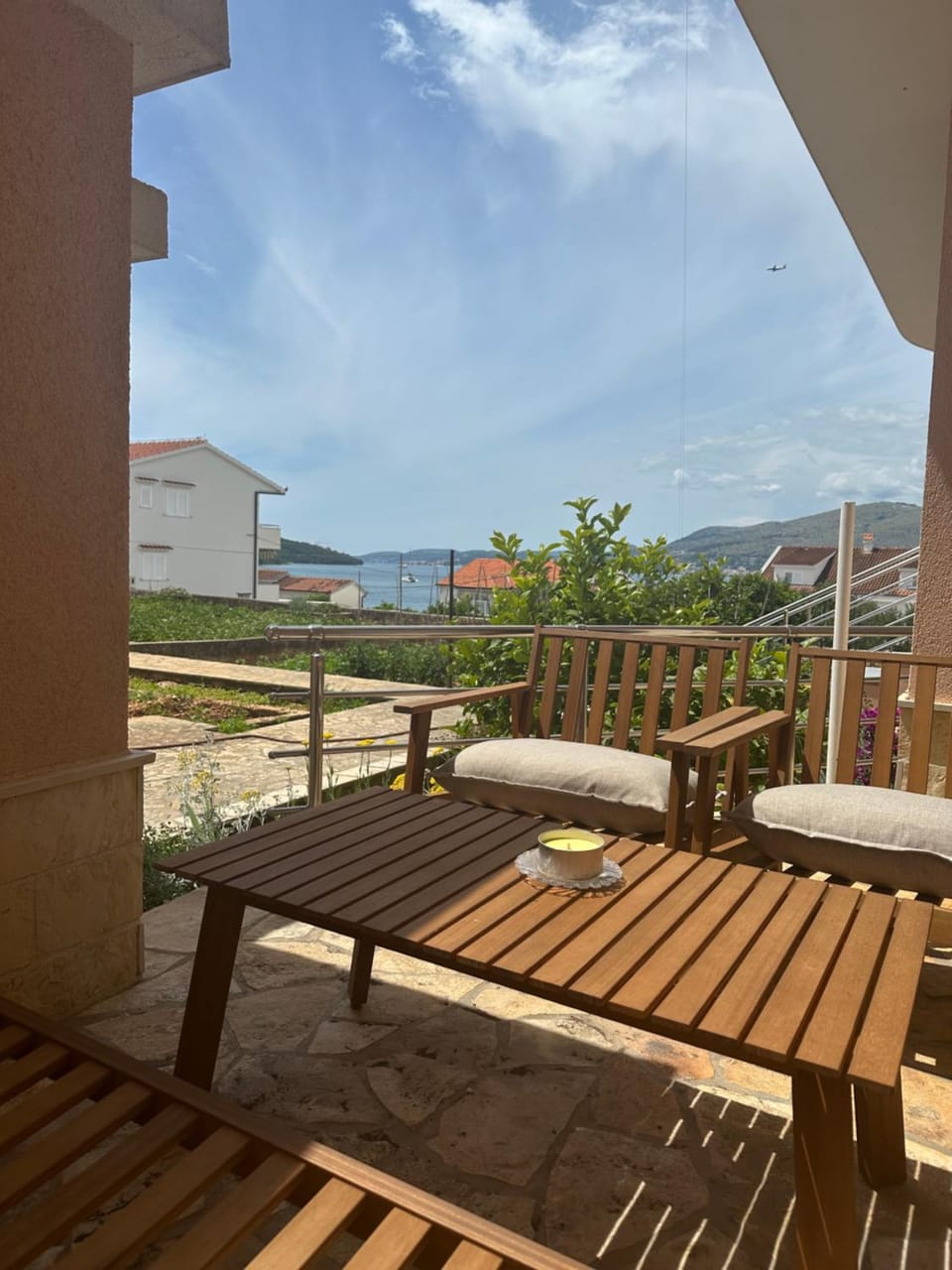 Apartments Zlatka Apartment in Okrug Gornji