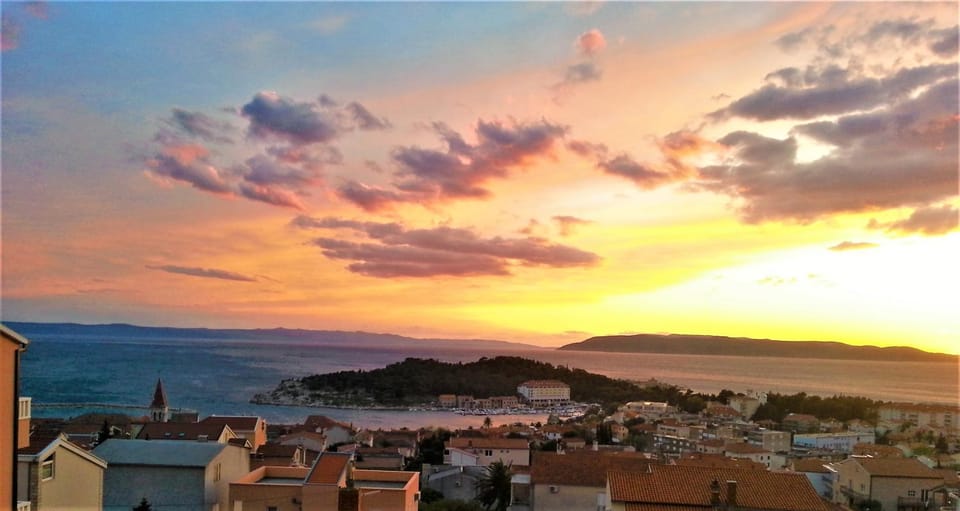 Apartment Sunset Apartment in Makarska