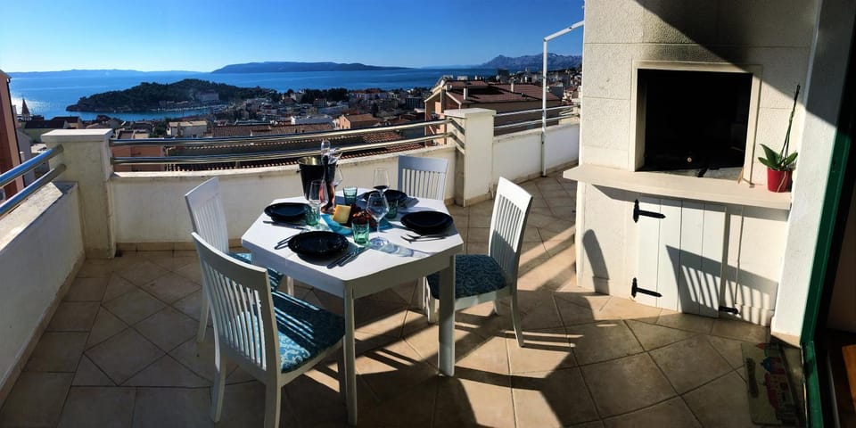 Apartment Sunset Apartment in Makarska