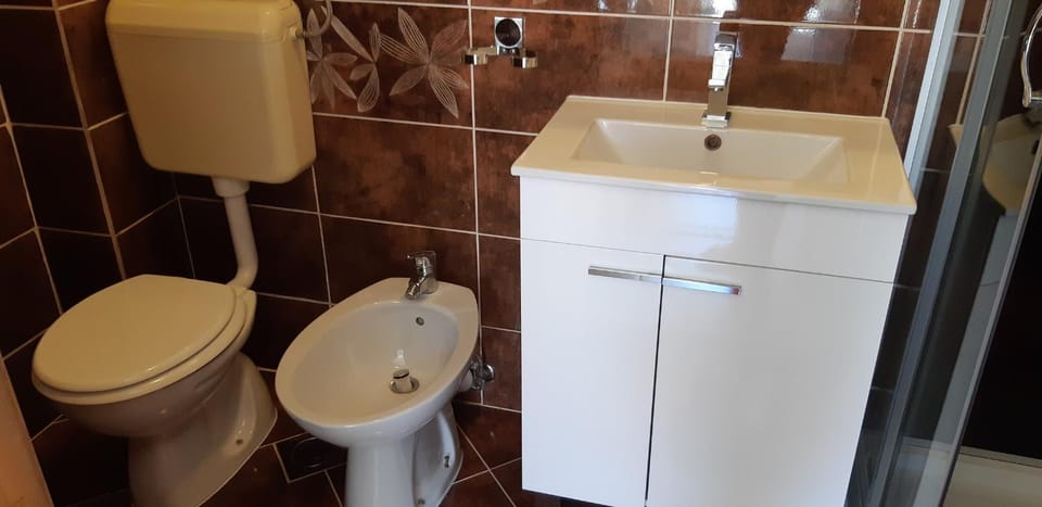 Apartments & Rooms Luka Bed and Breakfast in Zadar County