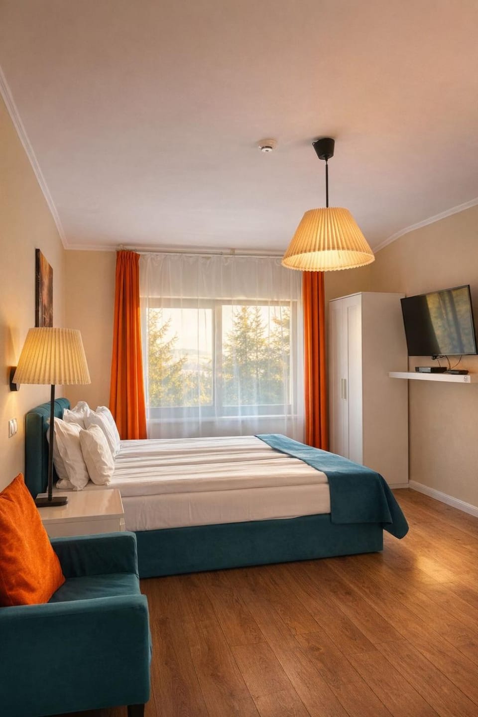 Photo of the whole room, Bedroom