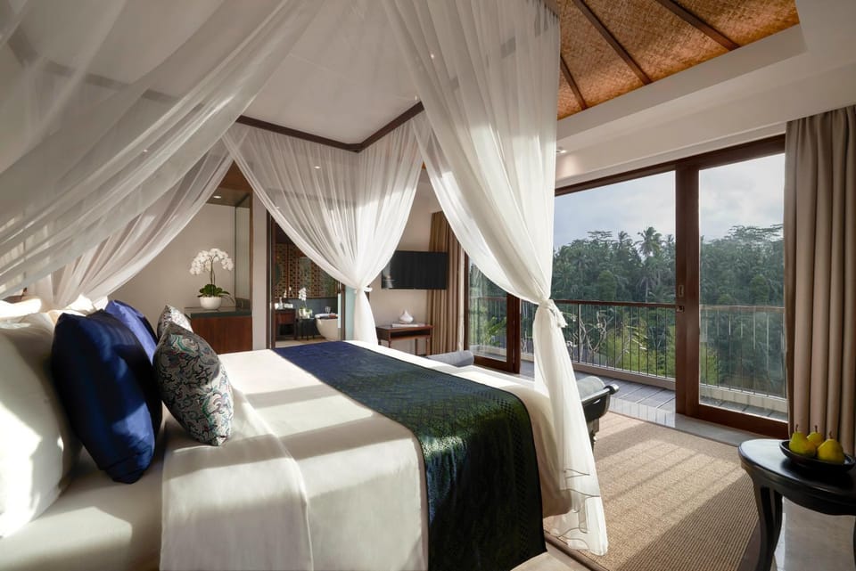 Bedroom, Landmark view