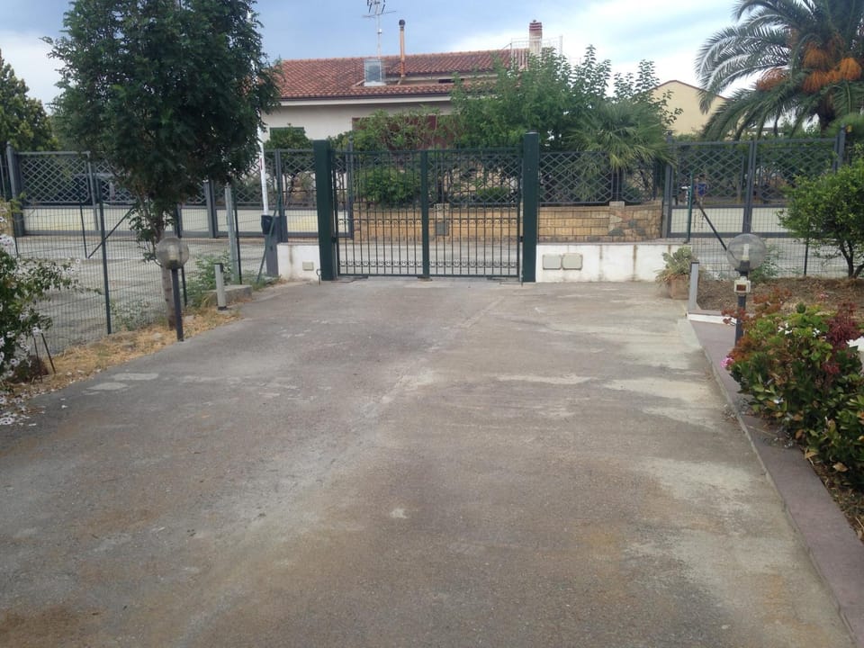 Area and facilities