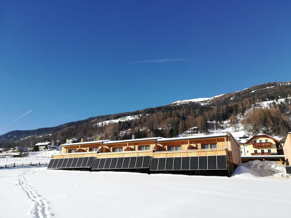 Property building, Winter