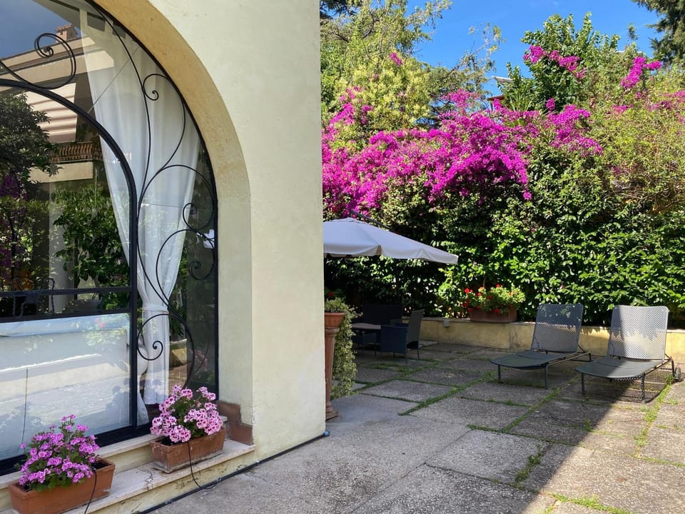 Villa Orsini Bed and Breakfast in Rome