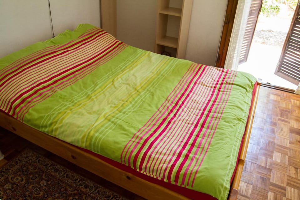 Bed, Day, Summer, Balcony/Terrace, Bedroom, On site