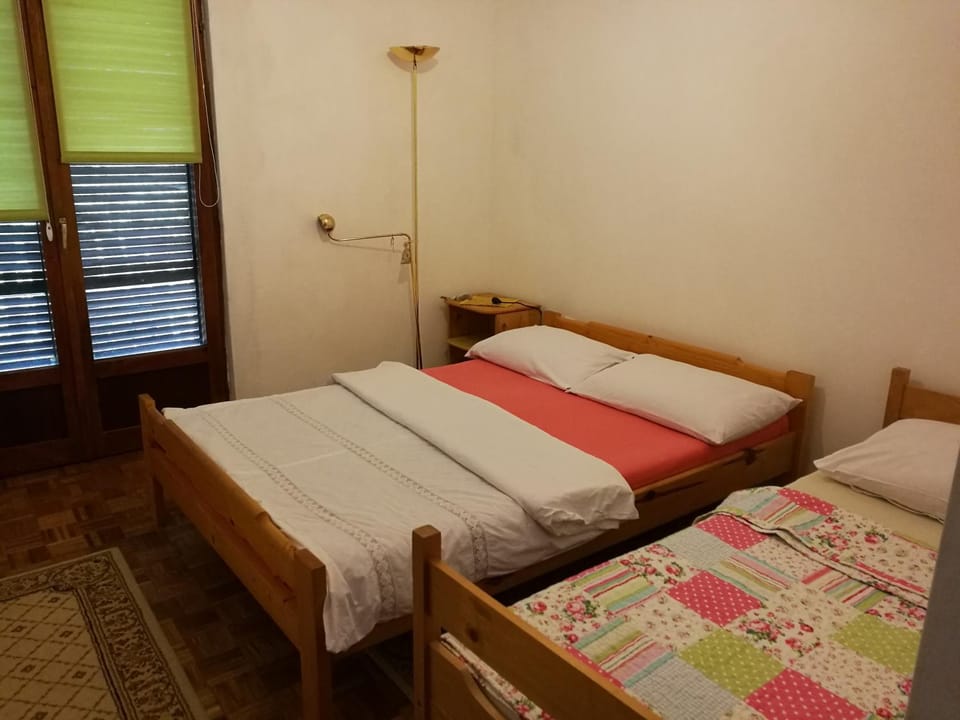 Bed, Balcony/Terrace, Photo of the whole room, Decorative detail, Bedroom