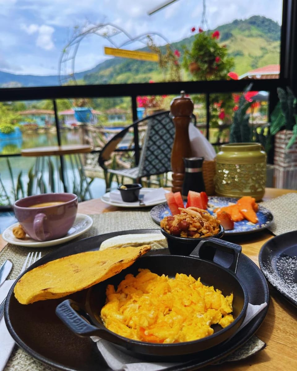 Breakfast, Continental breakfast