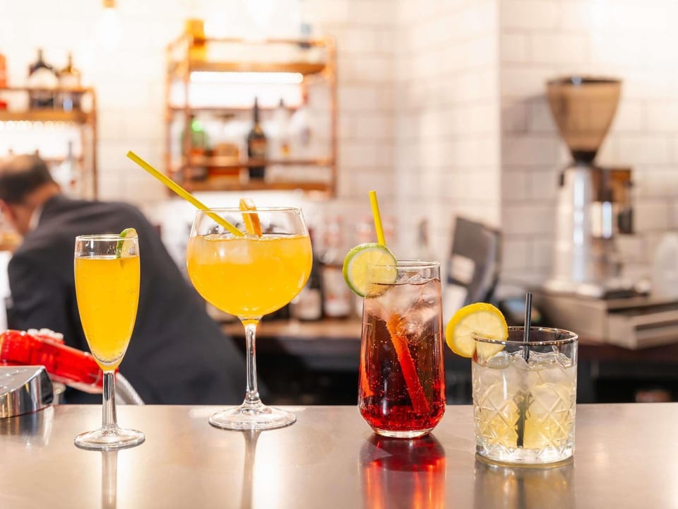 Property building, Lounge or bar