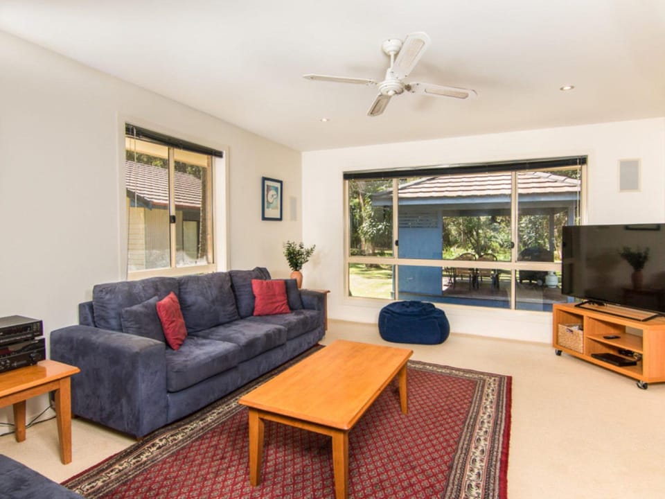 Boomerang Hideaway - at Tranquil acreage House in New South Wales