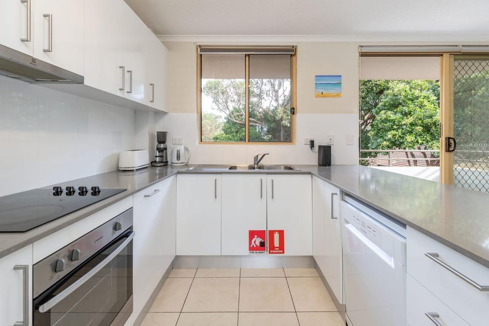 Oceanside 17 Breezes Apartment in New South Wales