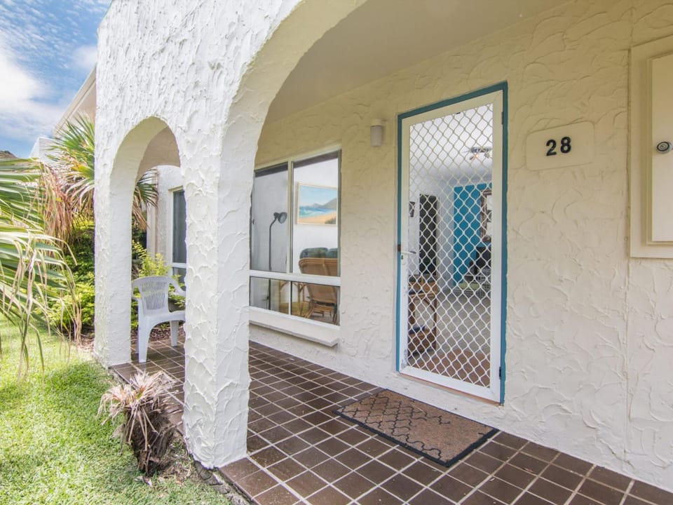 Blueys Beach Villa Manyana 28 Villa in New South Wales