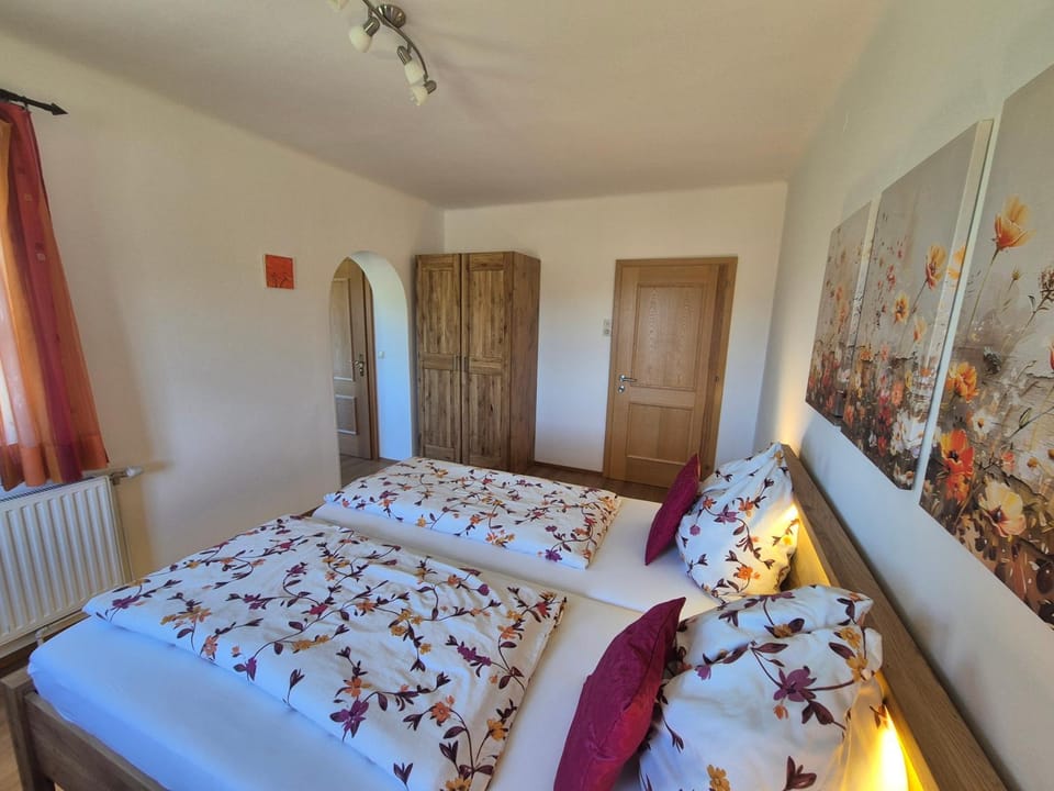 Klein Schöntal Farm Stay in Upper Austria
