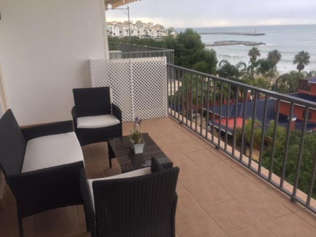 Balcony/Terrace, City view, Sea view