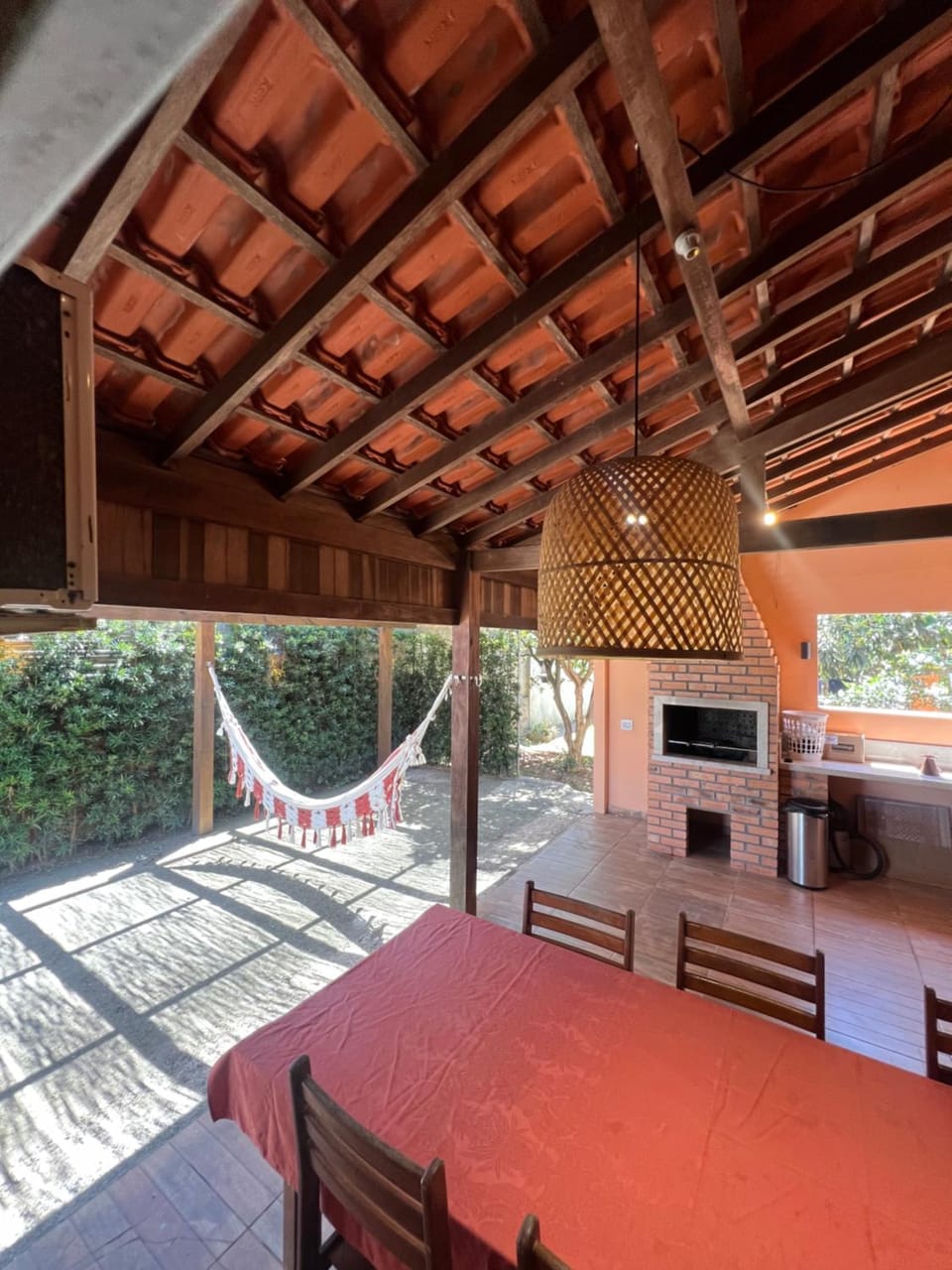 Patio, Day, BBQ facilities, Garden