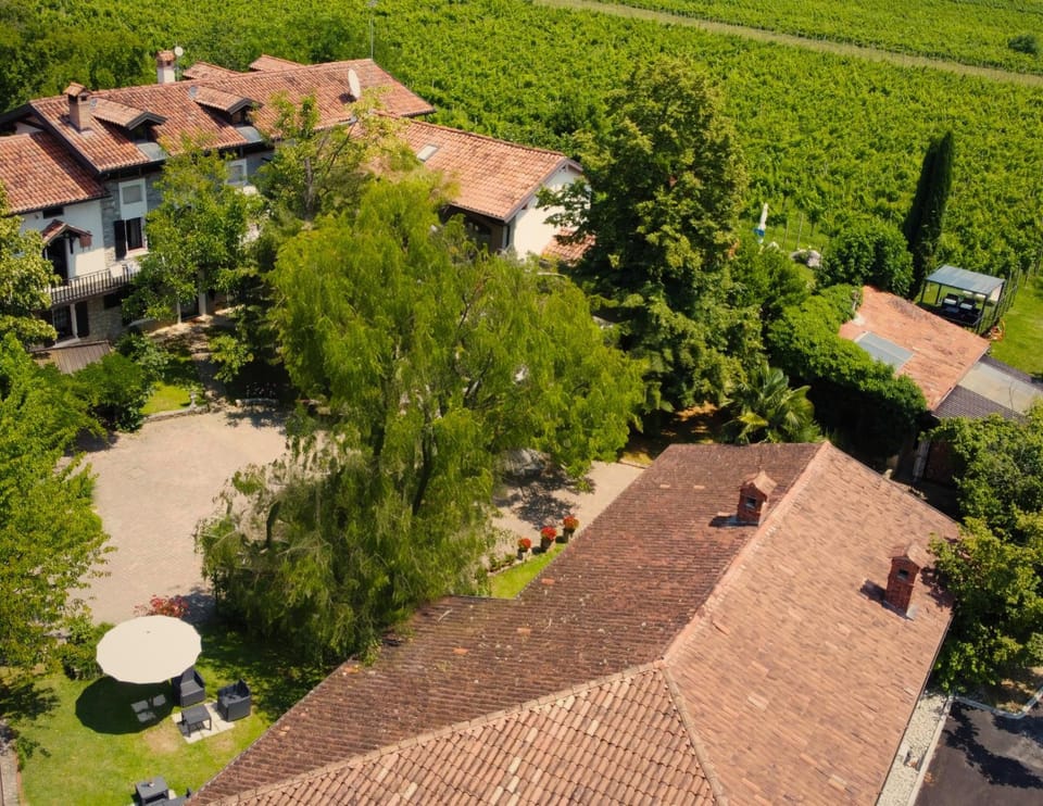 Tinello San Urbano Bed and Breakfast in Friuli-Venezia Giulia