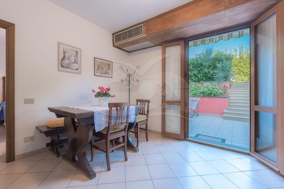 La Casina a Schiopparello - Goelba Apartment in Tuscany