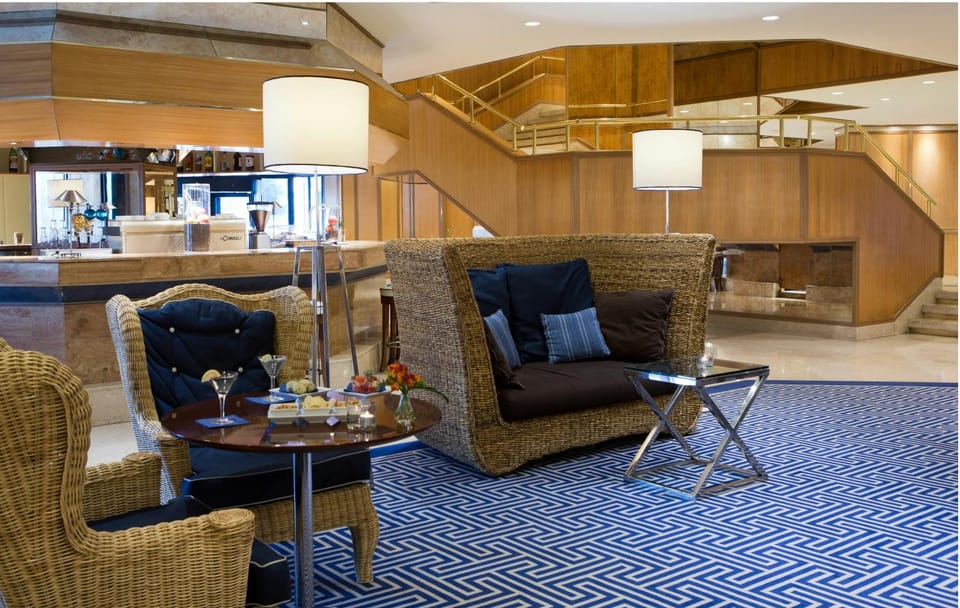 Lounge or bar