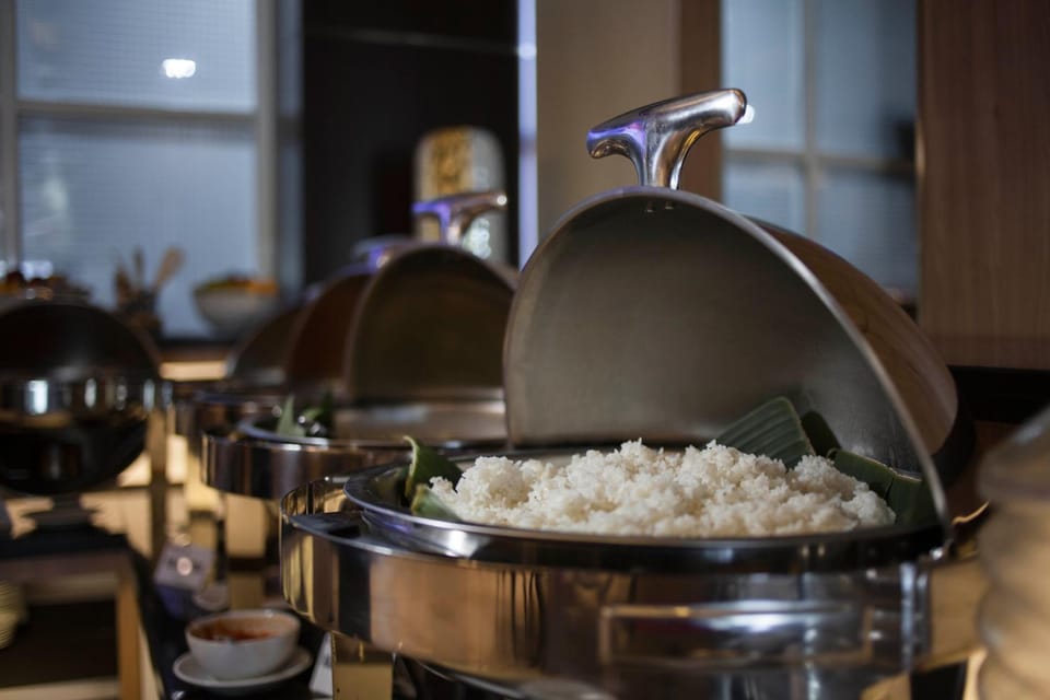 Food and drinks, Food, Breakfast, Continental breakfast, Buffet breakfast