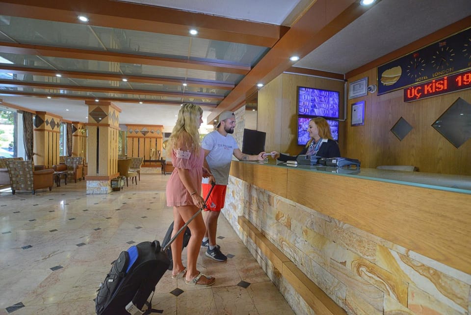 Bulvar Hotel Hotel in Antalya
