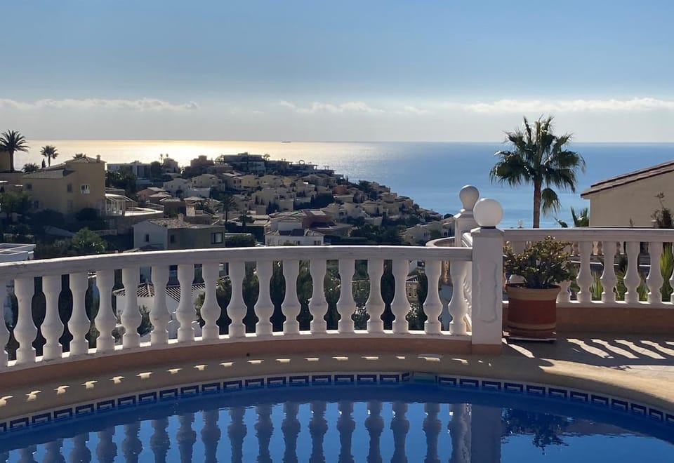 Balcony/Terrace, Balcony/Terrace, Sea view, Swimming pool