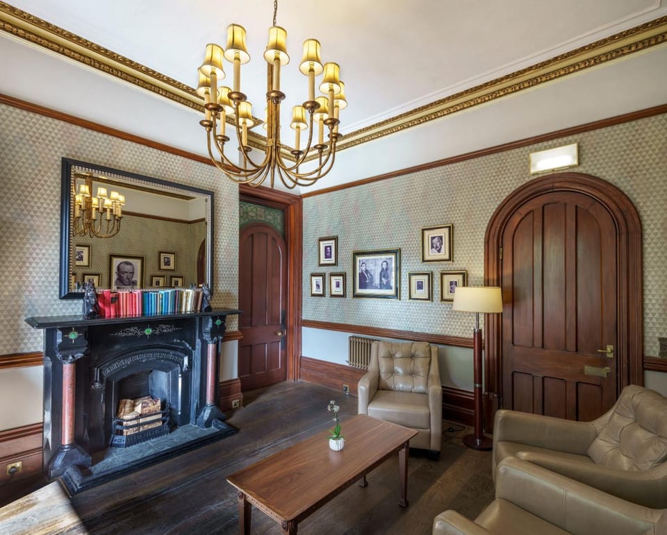 Lounge or bar