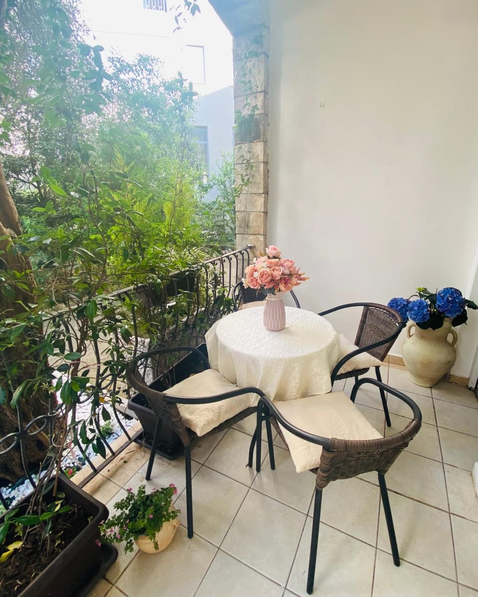 Garden, Balcony/Terrace, Garden view