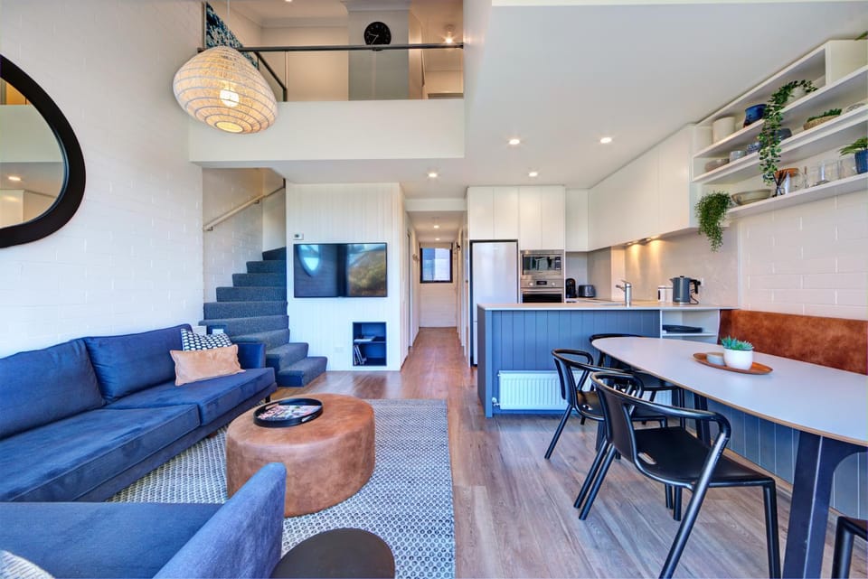 Kitchen or kitchenette, Living room, Photo of the whole room, Dining area
