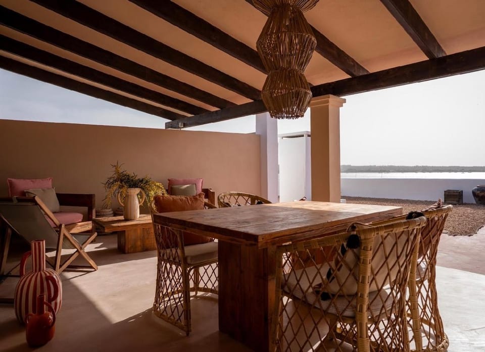 Patio, Balcony/Terrace, Seating area, Dining area
